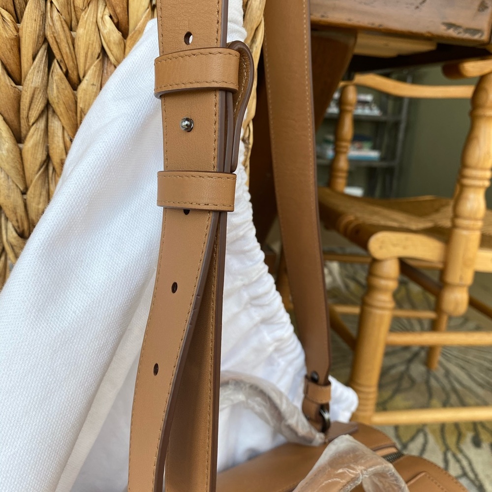 Vince Tan Leather Satchel Bag - Picture 8 of 11